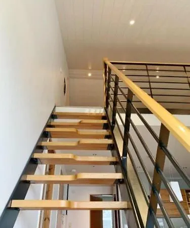 Apartment The Peak House Syote