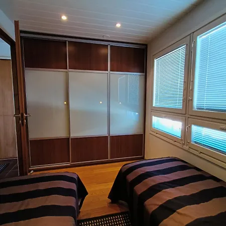 Apartment The Peak House Syote