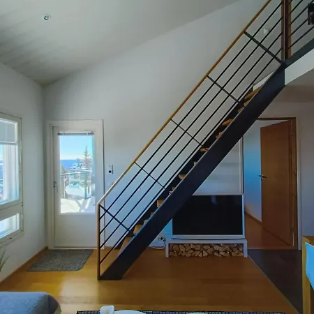 Apartment The Peak House *