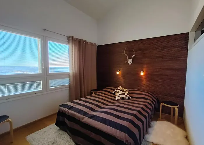 The Peak House شقة